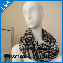 Леди Мода Striped Infinity Scarf